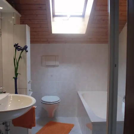 With 1 Bedroom Hopferau